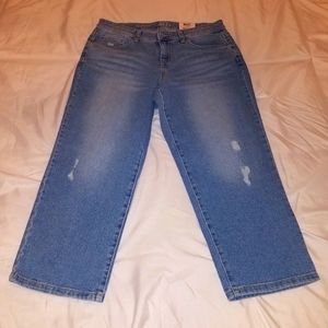 Style Co Distressed Curvy Capri | Poshmark